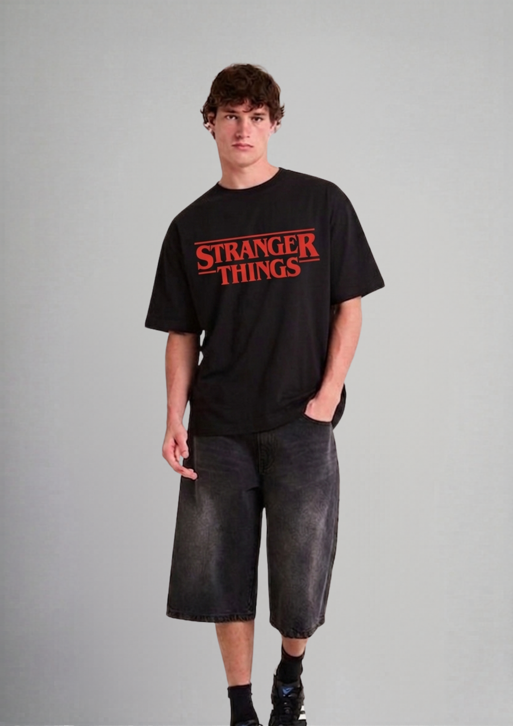 Stranger Things - Logo Oversized Tee