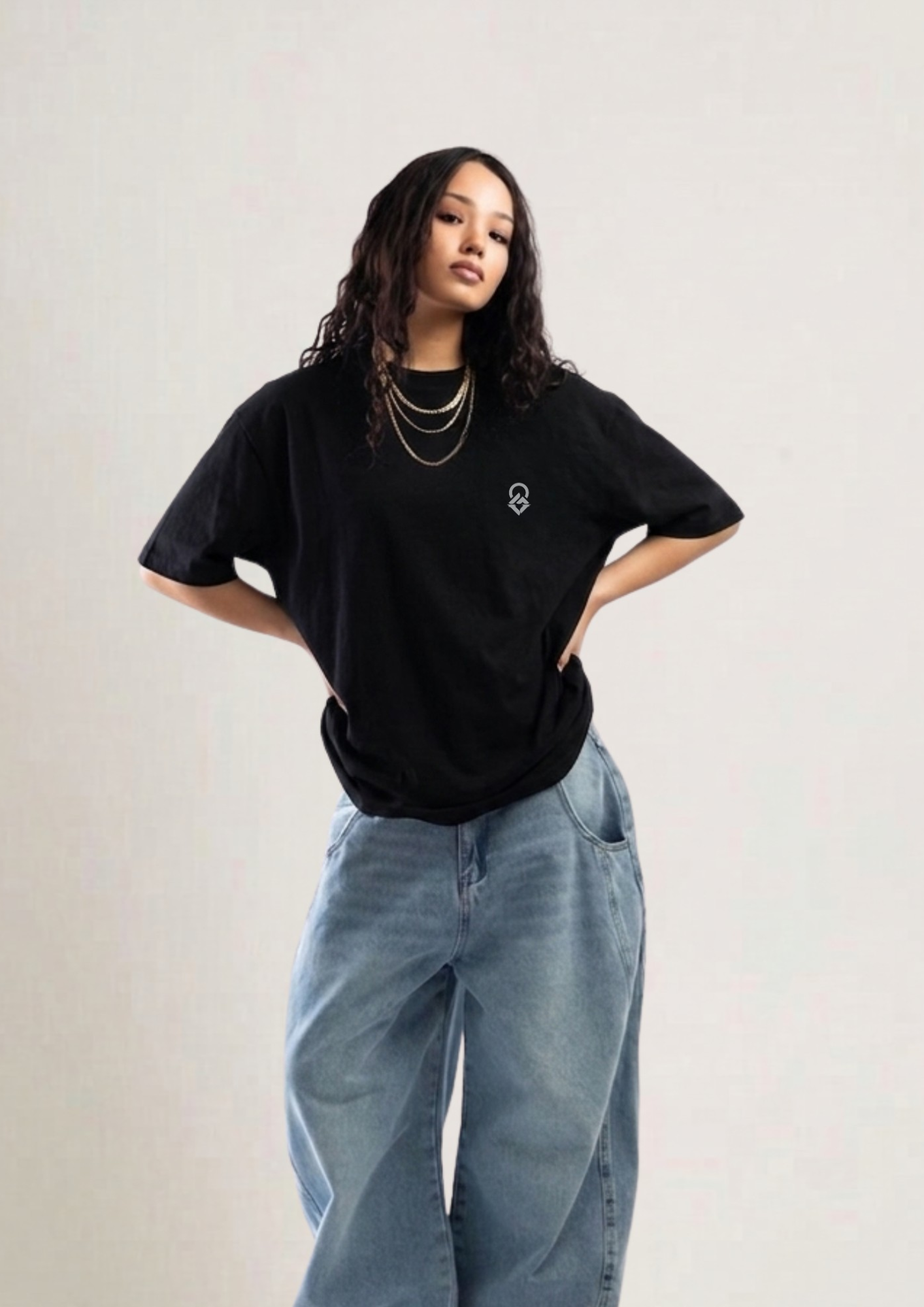 Greencrest Logo Oversized Tee - Black