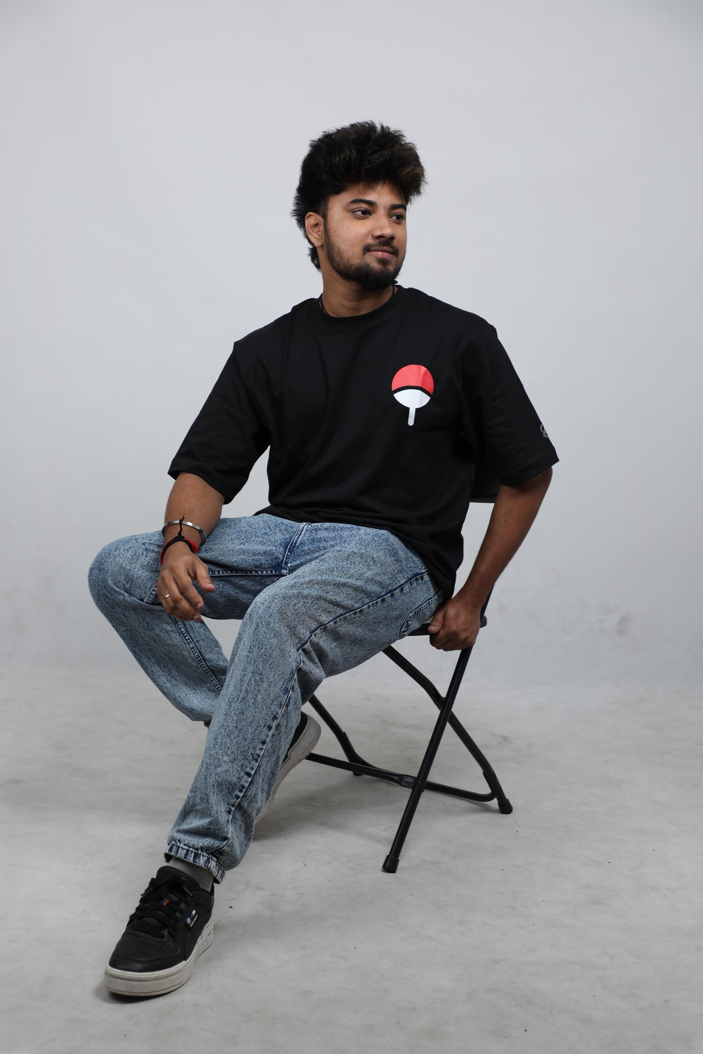 Naruto - Uchiha Icon Oversized Tee
