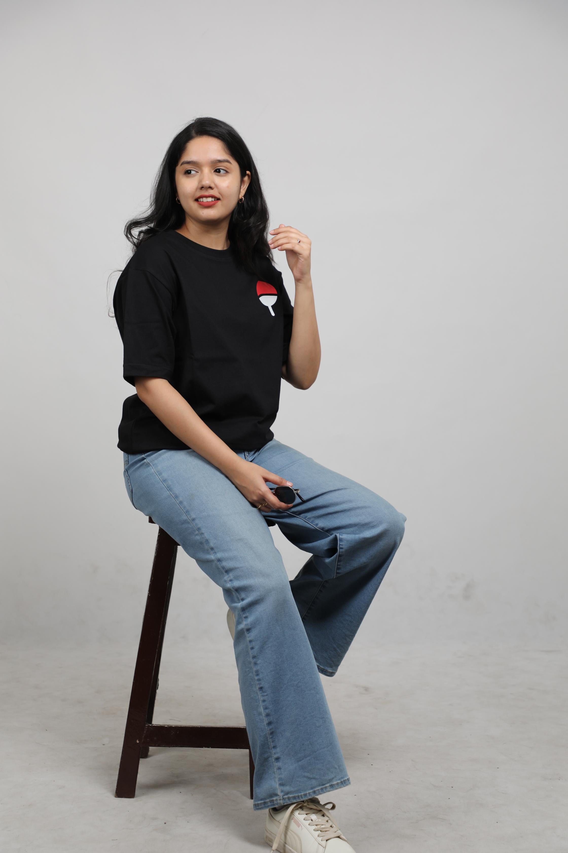 Naruto - Uchiha Icon Oversized Tee